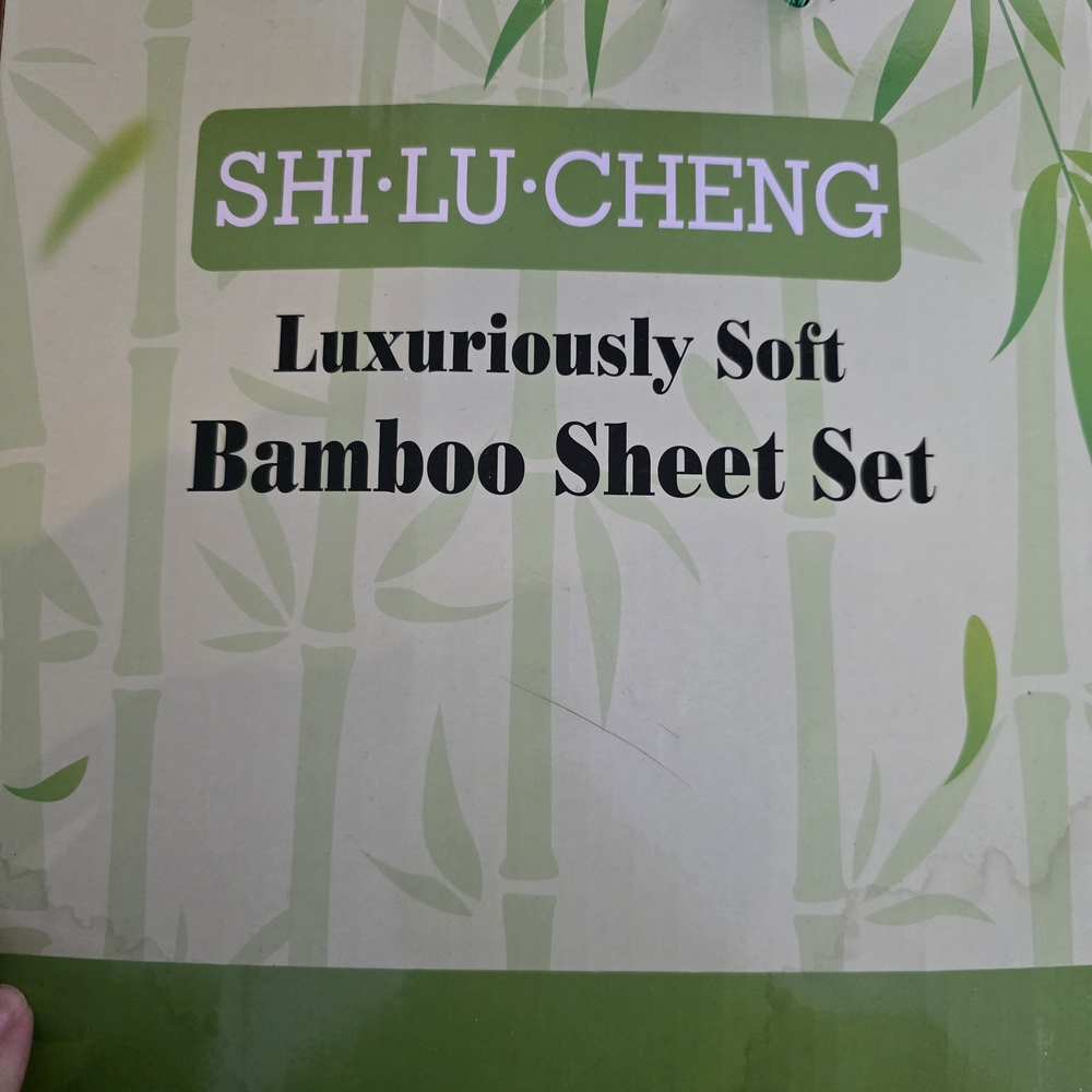 Luxuriously Soft Bamboo Sheet Set - White
